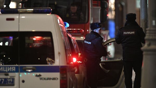 Policía en el lugar del tiroteo en el centro de Moscú - Sputnik Mundo