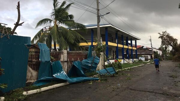 Consecuencias del tifón Ursula en Filipinas  - Sputnik Mundo