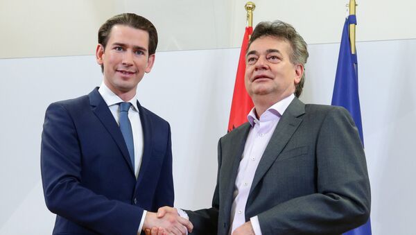 Sebastian Kurz, líder del Partido Popular Austríaco, y Werner Kogler, líder de Los Verdes - Sputnik Mundo