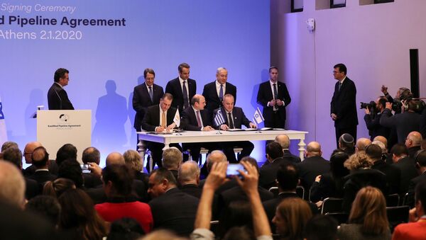 La ceremonia de firma del acuerdo sobre la construcción del gasoducto EastMed - Sputnik Mundo