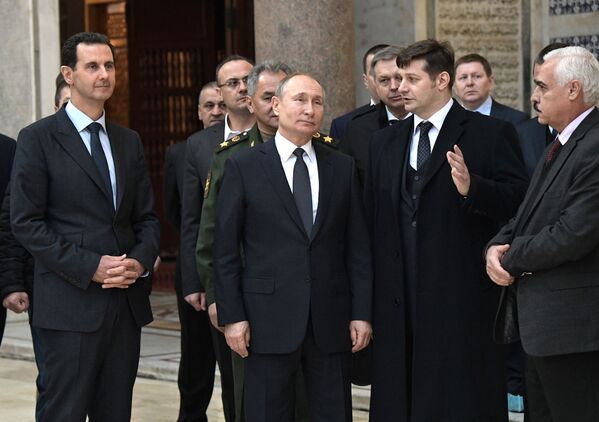 Así fue la visita de Putin a Siria - Sputnik Mundo
