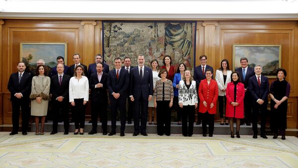 Estreno del Gobierno de coalición de Pedro Sánchez en España, el 13 de enero de 2020 - Sputnik Mundo