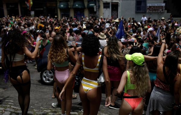 Empieza la temporada de carnavales en Río de Janeiro - Sputnik Mundo