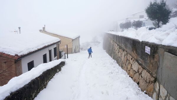 Fuerte nevada en España - Sputnik Mundo