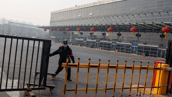 Suspensión de transporte por carretera entre varias provincias de China por brote de coronavirus - Sputnik Mundo