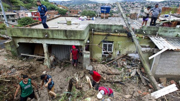 Consecuencias de las fuertes lluvias en Brasil - Sputnik Mundo