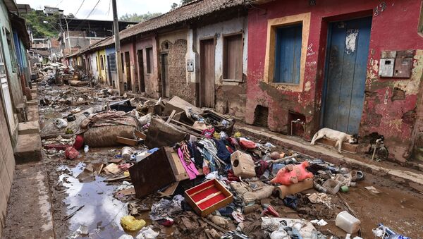 Lluvias tropicales en Brasil: inundaciones, deslizamientos de tierra y decenas de muertes
 - Sputnik Mundo