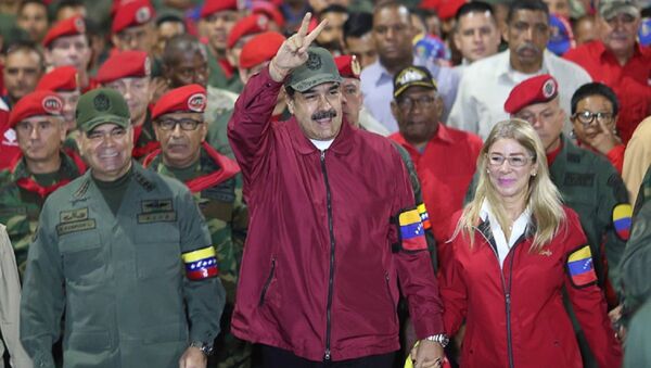 El presidente de Venezuela, Nicolás Maduro, encabeza una marcha cívico militar - Sputnik Mundo