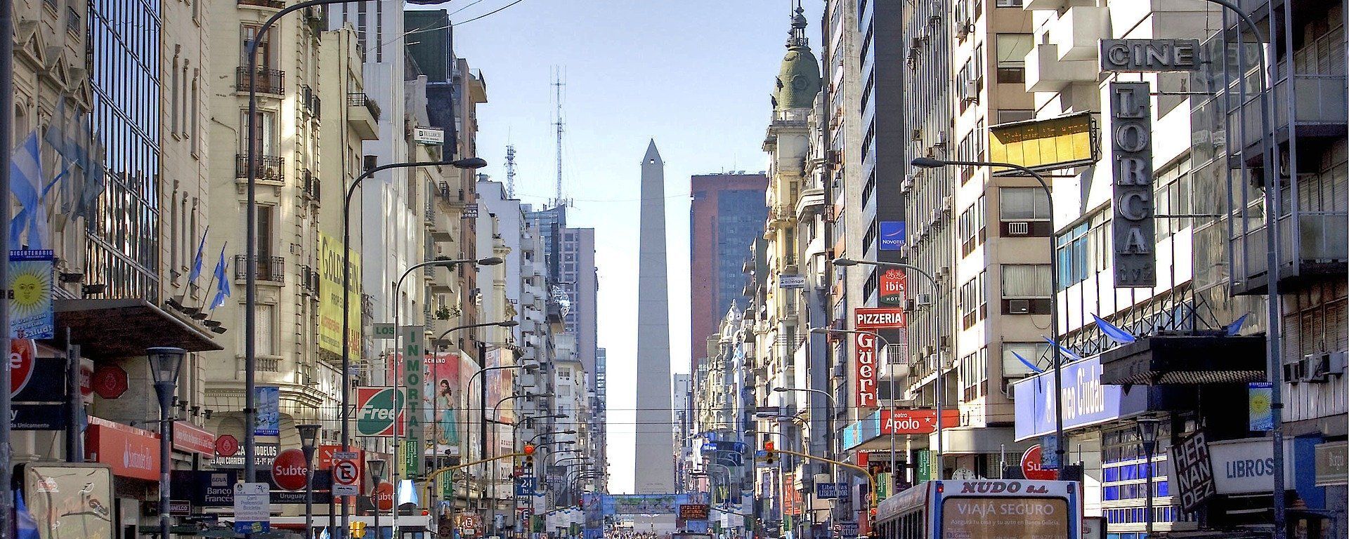 Una postal de la Ciudad de Buenos Aires, la capital de Argentina. Imagen referencial - Sputnik Mundo, 1920, 04.06.2021