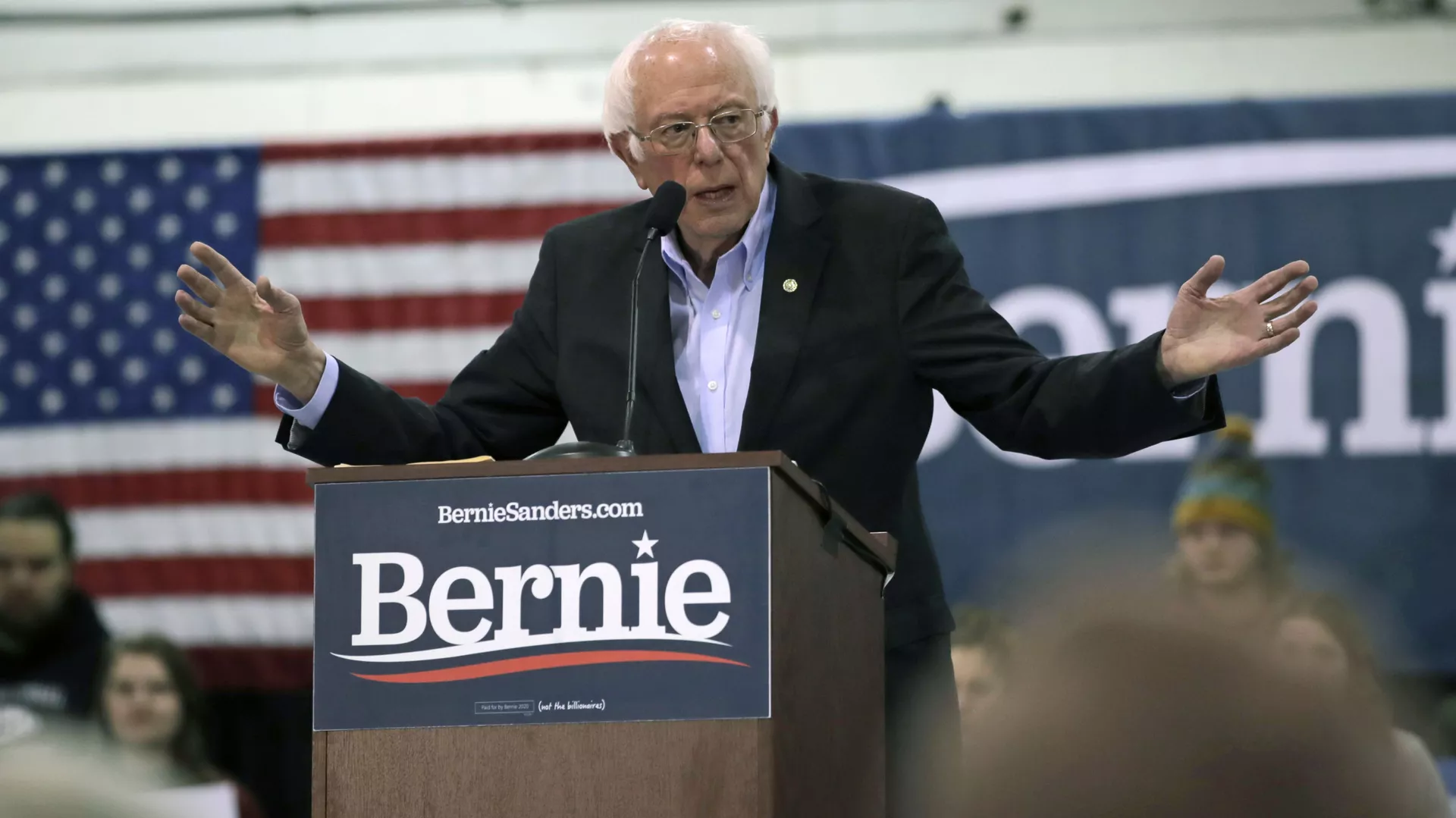 El excandidato demócrata a la Presidencia de EEUU Bernie Sanders durante un acto de campaña - Sputnik Mundo, 1920, 02.06.2024