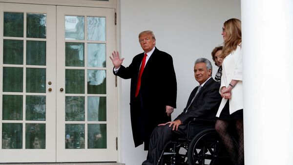 El presidente estadounidense, Donald Trump, y su homólogo ecuatoriano, Lenín Moreno - Sputnik Mundo