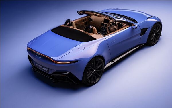 Aston Martin Vantage Roadster - Sputnik Mundo