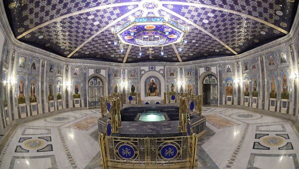 El piso inferior de la catedral de las FFAA de Rusia - Sputnik Mundo