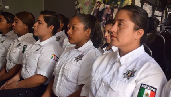 Mujeres policías mexicanas - Sputnik Mundo