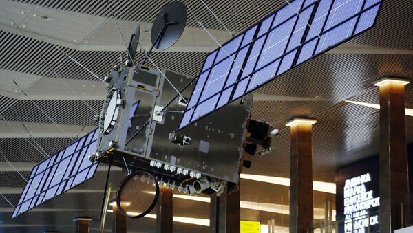 Un satélite ruso Express (imagen referencial) - Sputnik Mundo