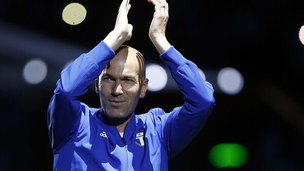 Zinedine Zidane, exfutbolista francés, técnico del Real Madrid - Sputnik Mundo