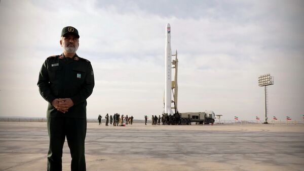 Lanzamiento del satélite militar Noor de Irán - Sputnik Mundo