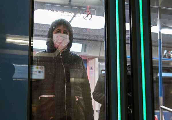 El metro de Moscú durante la pandemia, en imágenes

 - Sputnik Mundo