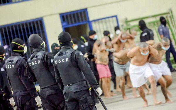 Mezcla de pandillas en una prisión de El Salvador - Sputnik Mundo