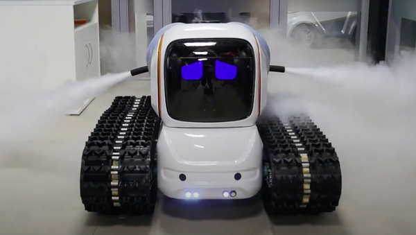 Robot desinfectante de la empresa rusa Avrora Robotics - Sputnik Mundo