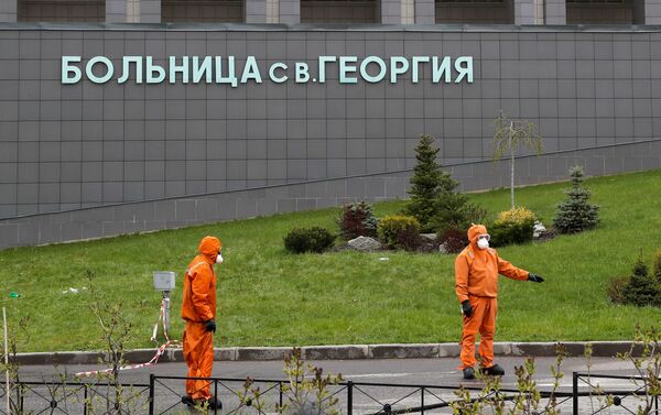 El incendio en el hospital de San Jorge en San Petersburgo - Sputnik Mundo