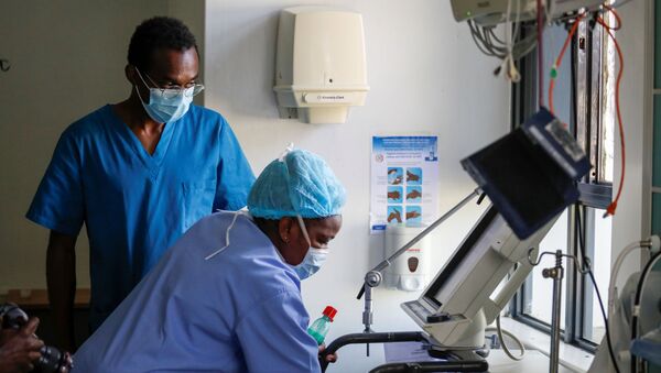 Médicos de África durante el brote de coronavirus - Sputnik Mundo