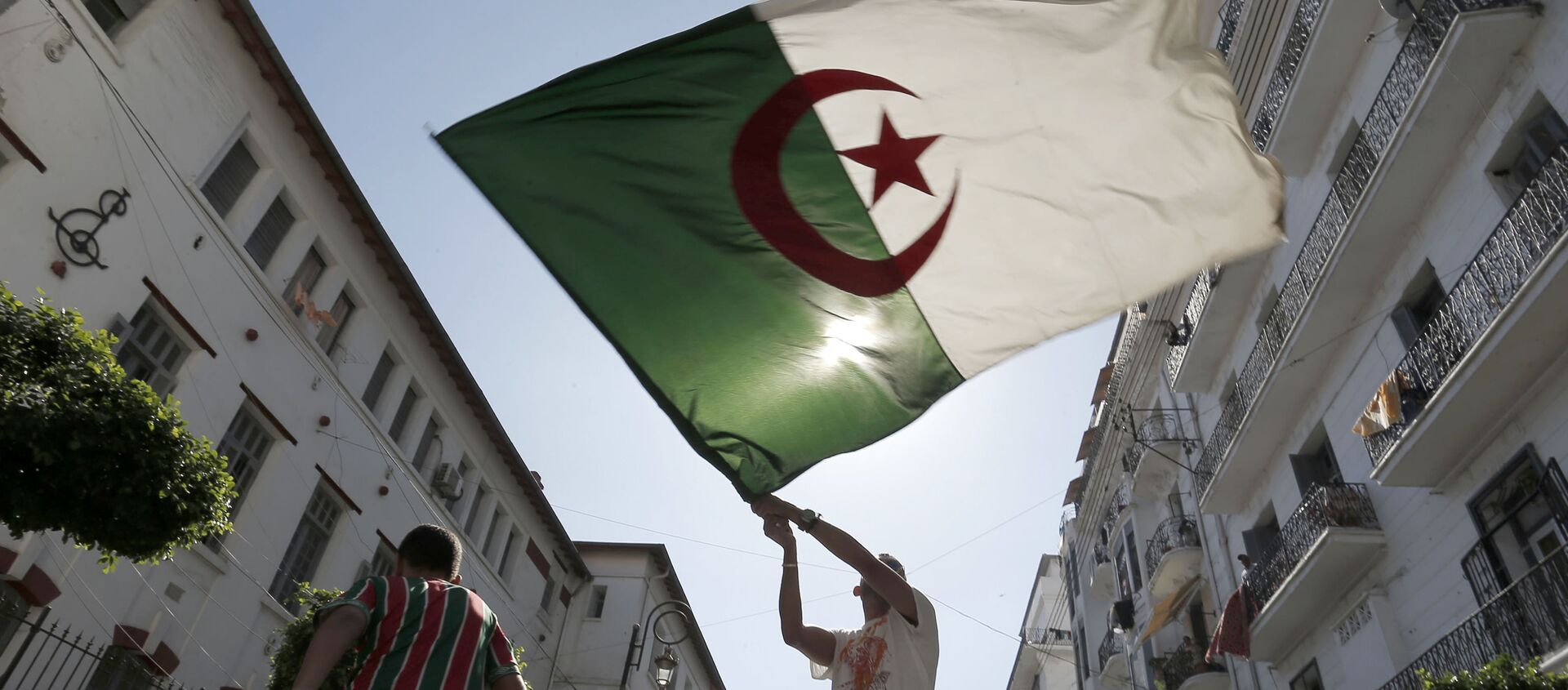La bandera de Algeria - Sputnik Mundo, 1920, 25.05.2020