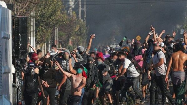 Manifestaciones de protesta en El Bosque, Santiago - Sputnik Mundo