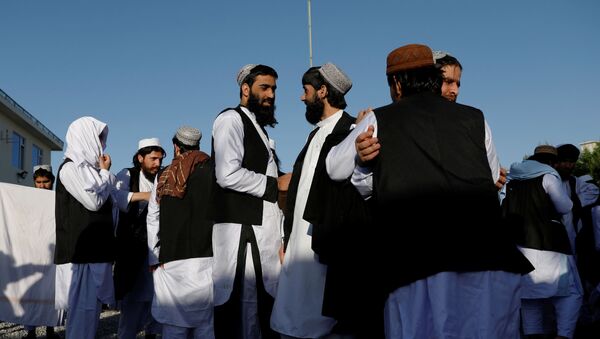 Prisioneros talibanes liberados en Afganistán - Sputnik Mundo