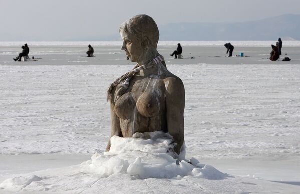 Día Internacional sin sujetador: una forma de protesta femenina con los senos como protagonistas - Sputnik Mundo
