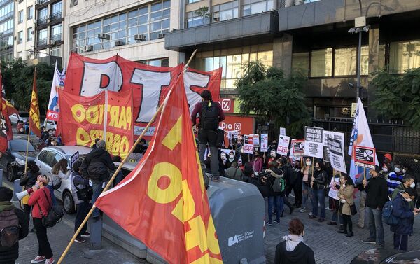 Los partidos de izquierda argentinos se movilizaron contra el racismo y la violencia de Estado - Sputnik Mundo