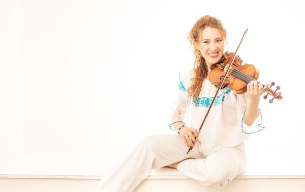 Marianna Kazakova, violinista rusa en Argentina  - Sputnik Mundo