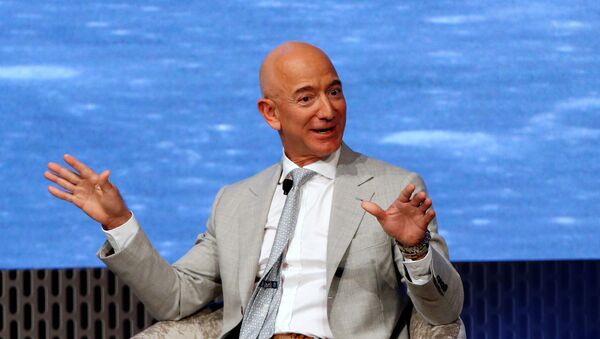 Jeff Bezos, jefe de la compañía estadounidense Amazon - Sputnik Mundo