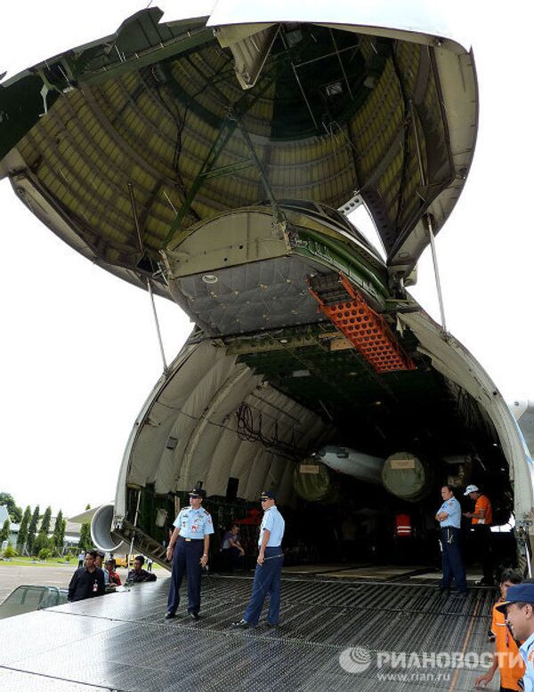 Base militar de Indonesia donde murieron tres técnicos rusos - Sputnik Mundo