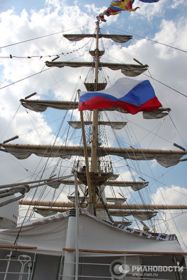 Fragata “Nadezhda” en espera de próxima expedición por países de la región Asia-Pacífico  - Sputnik Mundo