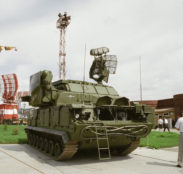 Capital de Bielorrusia celebrará feria de armamento Milex en mayo de 2011 - Sputnik Mundo