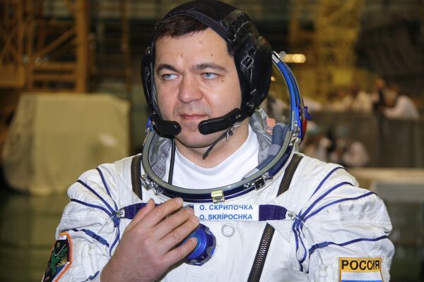 El ingeniero de vuelo Oleg Skrípochka - Sputnik Mundo