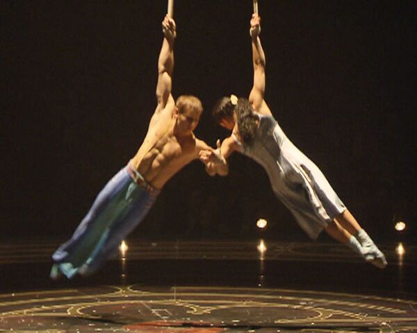 El espectáculo Corteo presentado por legendario Cirque du Soleil en Moscú - Sputnik Mundo