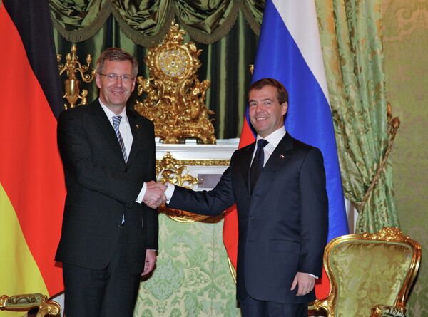 El presidente ruso Dmitri Medvédev y el homólogo alemán Christian Wulff. - Sputnik Mundo