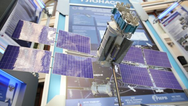 Modelo de satélite Glonass - Sputnik Mundo
