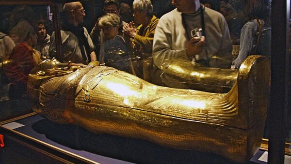 El Museo Metropolitano de Nueva York devolverá a Egipto 19 joyas de Tutankamón - Sputnik Mundo