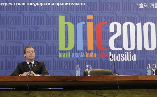 El presidente de Rusia Dmitri Medvédev en el cumbre de BRIC en Brasil. Archivo - Sputnik Mundo