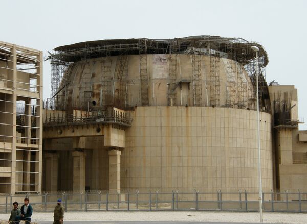 La primera central nuclear iraní en Bushehr - Sputnik Mundo