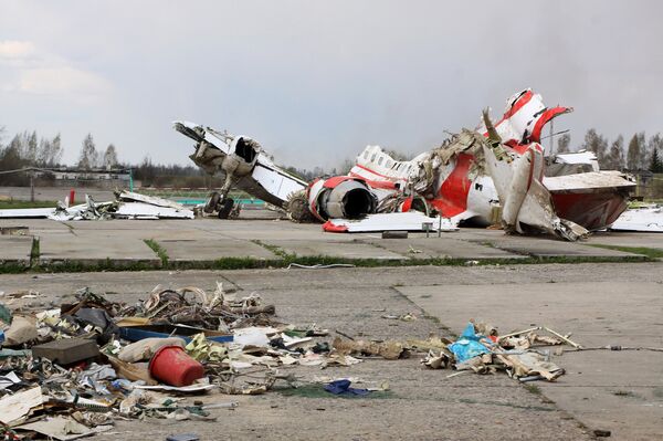 El avión Tu 154 del presidente polaco Lech Kaczynski se estrelló en la mañana del 10 de abril. - Sputnik Mundo