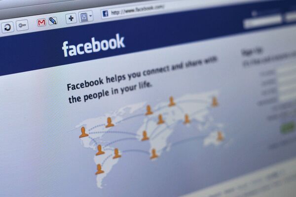 Nuevo virus ataca a los usuarios de Facebook - Sputnik Mundo