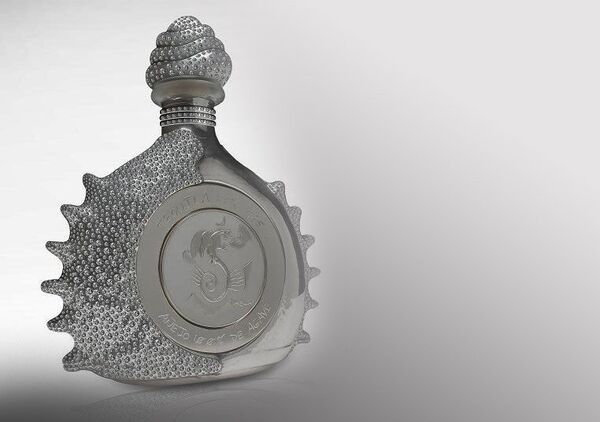 En venta botella de tequila por US$3,5 millones - Sputnik Mundo
