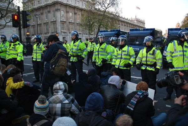 Policía de Londres detiene a 60 activistas de un movimiento radical - Sputnik Mundo