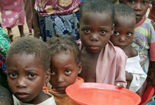 ONU urge prestar ayuda a Somalia afectada por la sequía y la hambruna - Sputnik Mundo