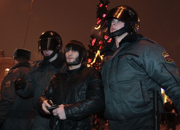 Asciende a 80 el número de los detenidos en protestas y mitines en San Petersburgo - Sputnik Mundo