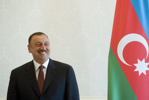 El presidente de Azerbaiyán Iljam Alíev - Sputnik Mundo